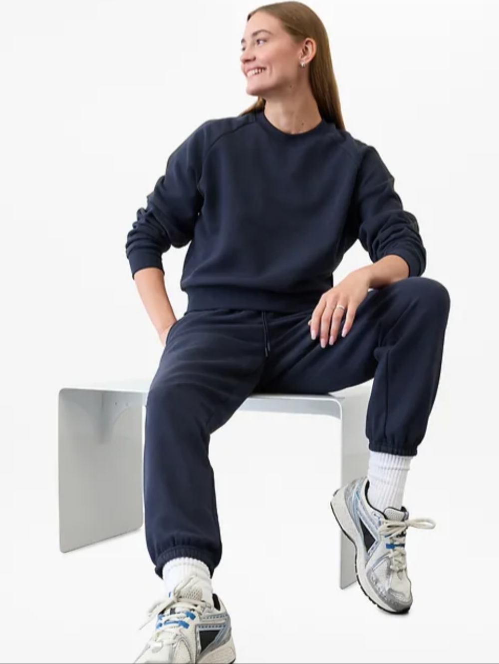 FULL SET. Forever Fleece Relaxed Crew Sweatshirt AND matching Pants